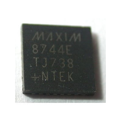 MAX8744E