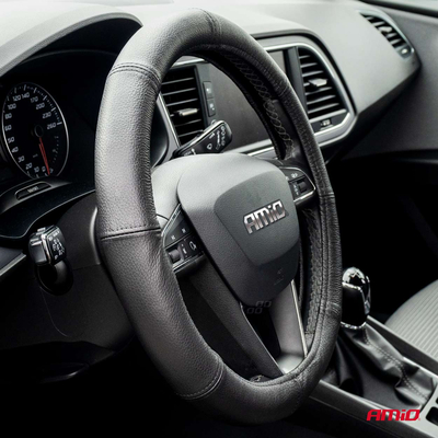 Amio - Κάλυμμα Τιμονιού Δερμάτινο διαμέτρου 35/37cm σε μαύρο χρώμα για Επιβατικά Αυτοκίνητα - 1 τεμ. (01764/AM)