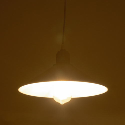 GloboStar® FERRO 203-0085 Μοντέρνο Κρεμαστό Φωτιστικό Καμπάνα Μονόφωτο 1 x E27 IP20 Λευκό Πλαστικό - Μ30 x Π30 x Υ15cm