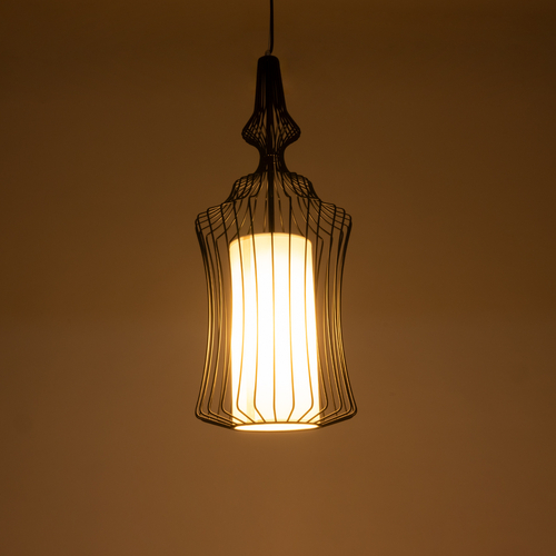 GloboStar® LILY 01559 Vintage Κρεμαστό Φωτιστικό Πλέγμα Μονόφωτο 1 x E27 IP20 Μαύρο Μέταλλο με Λευκό Ύφασμα - Μ25 x Π25 x Υ61cm