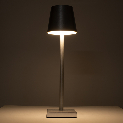 GloboStar® NEGA 60476 Μοντέρνο Επιτραπέζιο Φωτιστικό Πορτατίφ LED 2.2W 154lm 360° DC 5V Επαναφορτιζόμενο με Μπαταρία Li-ion 4000mAh - Διακόπτη Αφής - Θερμό Λευκό 2700K - Dimmable - D10 x H39cm - Ασημί - 2 Years Warranty