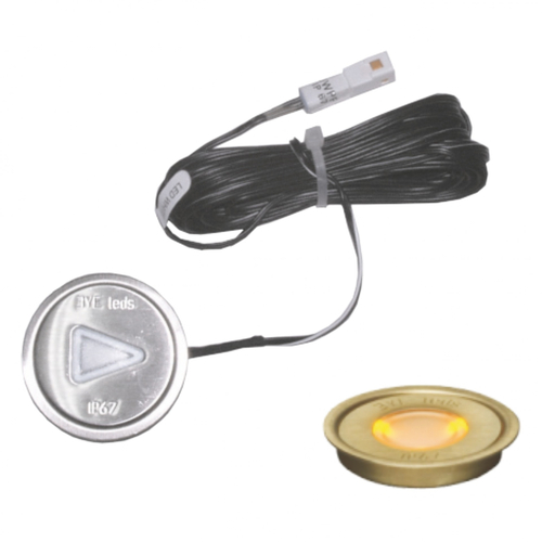 [product / title]