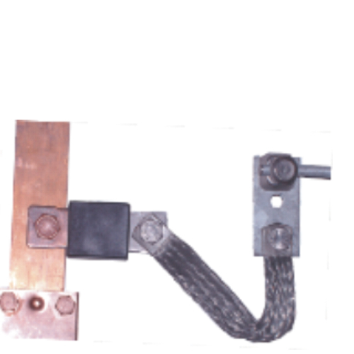 19920 | 19920 | ΕΥΚΑΜΠΤΟΣ ΑΓΩΓΟΣ ΓΕΦΥΡΩΣΗΣ 50mm² L250x40mm E-Cu/Esn Τρύπες Φ12mm