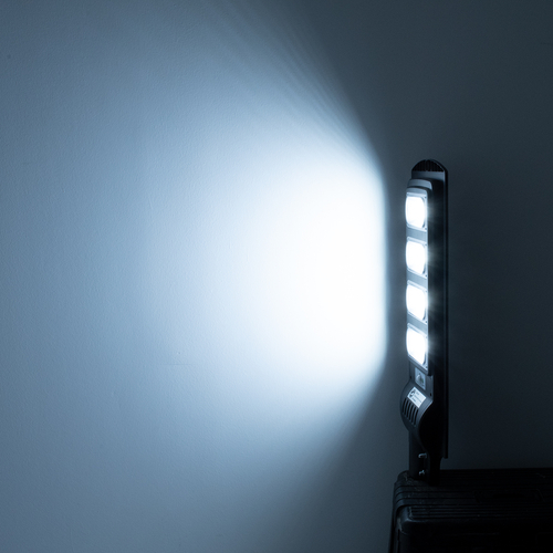 GloboStar® 71553 Αυτόνομο Ηλιακό Φωτιστικό Δρόμου Street Light LED SMD 200W 16000lm με Ενσωματωμένη Μπαταρία Li-ion 12000mAh - Φωτοβολταϊκό Πάνελ με Αισθητήρα Ημέρας-Νύχτας PIR Αισθητήρα Κίνησης Αδιάβροχο IP65 Ψυχρό Λευκό 6000K