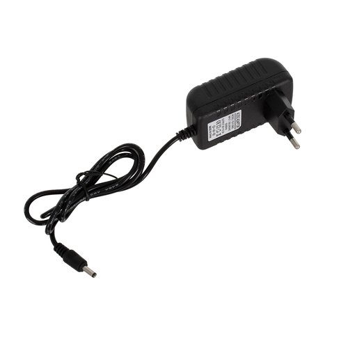 GloboStar® 79565 ΣΕΤ 12 Διακοσμητικών Realistic Κεριών με LED Εφέ Κινούμενης Φλόγας - με Ενσωματωμένη Μπαταρία - Επαναφορτιζόμενα & Βάση Φόρτισης Θερμό Λευκό 2700K