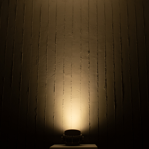 GLOBOSTAR® FLOODMENA 90645 Προβολέας Σποτ Wall Washer με Αντιθαμβωτική Γρίλια LED 36W 3240lm 30° AC 220-240V Αδιάβροχο IP65 Θερμό Λευκό 2700K - Bridgelux SMD Chip - Γκρι Ανθρακί - Μ23 x Π23 x Υ18cm - 3 Χρόνια Εγγύηση