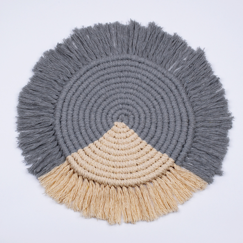 GLOBOSTAR® PLACEMATS 35304 Διακοσμητικό Μακραμέ Σουπλά - Γκρι & Μπεζ - Μ34 x Π34 x Υ1cm