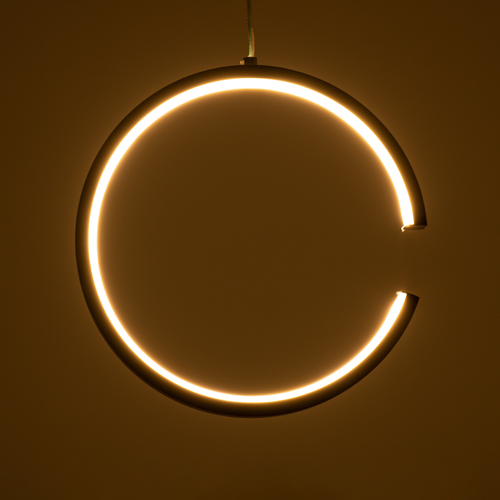 GLOBOSTAR® CEROBA 61306 Μοντέρνο Κρεμαστό Φωτιστικό Οροφής LED 12W 1320lm 360° AC 220-240V IP20 Ρυθμιζόμενο Λευκό CCT με On/Off 2700K/4500K/6000K - Lumileds SMD Chip - Μαύρο - Μ22 x Π2 x Υ22cm - 3 Χρόνια Εγγύηση