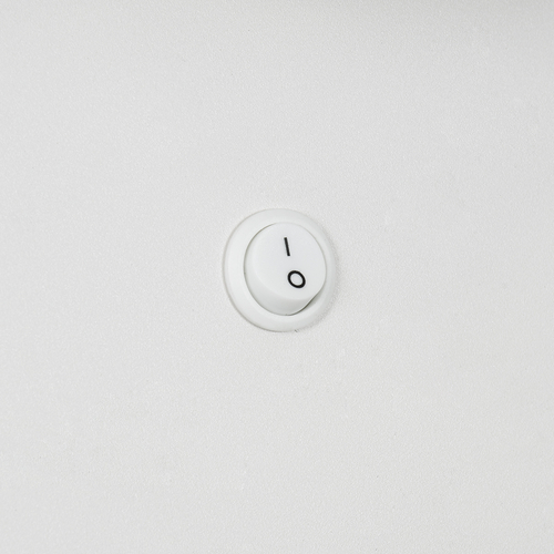 GLOBOSTAR® CROWN 61371 Μοντέρνο Φωτιστικό Τοίχου - Απλίκα Ξενοδοχείου Reading Light με Φορτιστή USB 3A LED 5W 550lm 120° AC 220-240V IP20 Φυσικό Λευκό 4500K - Bridgelux COB Chip & TÜV SÜD Driver - Λευκό Ματ - Μ15 x Π15 x Υ23cm - 3 Χρόνια Εγγύηση