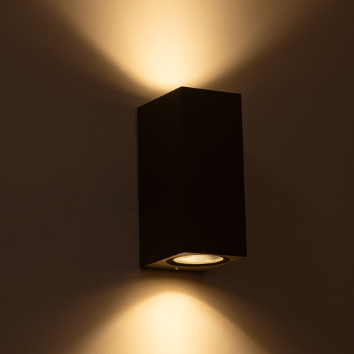 kelvo® BURANO 60614 Μοντέρνο Φωτιστικό Τοίχου - Απλίκα για Λάμπα MR16 με Ντουί 2 x GU10 AC 220-240V Αδιάβροχο IP65 - Λευκό Ματ - Μ8 x Π8 x Υ15cm