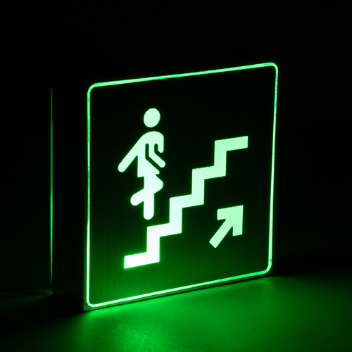 GLOBOSTAR® SENSATI 75659 Διακοσμητικό Φωτιστικό Τοίχου Ένδειξης / Σήμανσης STAIRS UP ARROW LED 1W 40lm 90° AC 220-240V IP20 Πράσινο - Νίκελ Βούρτσας - Μ11 x Π11 x Υ3cm - 2 Χρόνια Εγγύηση