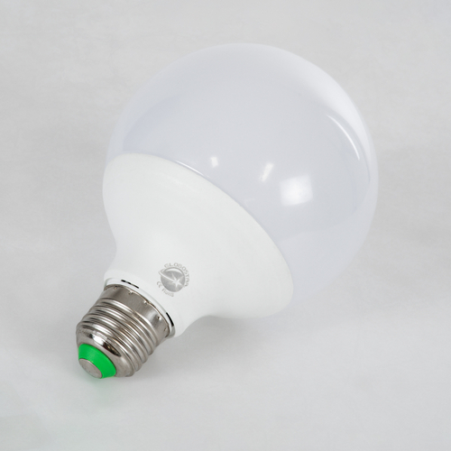 GLOBOSTAR® RGBOO 76071 Λάμπα E27 G95 με IR Ασύρματο Χειριστήριο LED 12W 780lm 260° AC 220-240V IP20 Πολύχρωμο RGB+WW Dimmable - Sanan SMD Chip - Μ9.5 x Π9.5 x Υ14cm - 2 Χρόνια Εγγύηση