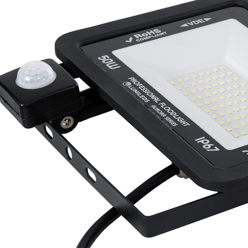 GLOBOSTAR® AURORA 61441 Προβολέας με Ανιχνευτή PIR / Αισθητήρα Κίνησης LED 50W 6250lm 120° AC 220-240V Αδιάβροχο IP67 Ψυχρό Λευκό 6000K - Lumileds SMD Chip - TÜV Rheinland Certified - Μαύρο Ματ - Μ21 x Π5 x Υ21cm - 3 Χρόνια Εγγύηση