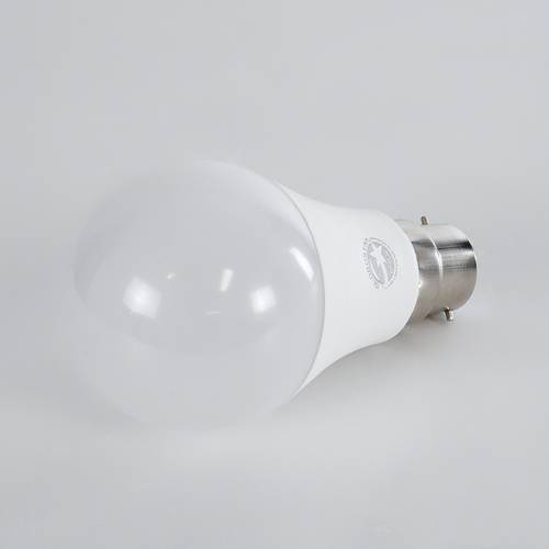 GLOBOSTAR® GLOBE 60051 Λάμπα B22 A60 LED 10W 1000lm 260° AC 220-240V IP20 Ψυχρό Λευκό 6000K - Lumileds SMD Chip - Λευκό Γαλακτερό - Μ6 x Π6 x Υ11cm - 3 Χρόνια Εγγύηση