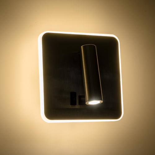 GLOBOSTAR® LADY-S 60945 Μοντέρνο Φωτιστικό Τοίχου - Απλίκα Ξενοδοχείου Reading Light με Φορτιστή USB 3A LED 6W 600lm 36° & 360° AC 220-240V IP20 Φυσικό Λευκό 4500K - Bridgelux COB Chip & TÜV SÜD Driver - Νίκελ Βούρτσας - Μ15 x Π15 x Υ7cm - 3 Χρόνια Εγγύηση