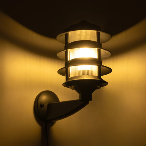 GLOBOSTAR® LANTERNA 203-0244 Μοντέρνο Φωτιστικό Τοίχου - Απλίκα με Ντουί 1 x E27 AC 220-240V IP44 - Μαύρο - Μ16 x Π23 x Υ30cm