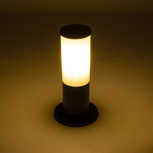 GloboStar® GARDENIO 203-0249 Μοντέρνο Επιδαπέδιο Φωτιστικό Κολωνάκι Κήπου Μονόφωτο 1 x E27 IP44 Μαύρο Πλαστικό - Μ15 x Π15 x Υ31cm