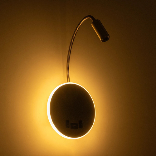 GLOBOSTAR® GOOSE 61697 Μοντέρνο Φωτιστικό Τοίχου - Απλίκα Ξενοδοχείου Reading Light με Φορτιστή USB 3A LED 6W 600lm 36° & 360° AC 220-240V IP20 Θερμό Λευκό 2700K - CREE XPE & Lumileds SMD Chip - Χρυσό Βούρτσας - Μ15.5 x Π15 x Υ30.5cm - 3 Χρόνια Εγγύηση
