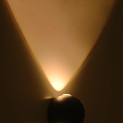 GLOBOSTAR® VEGA 60672 Μοντέρνο Φωτιστικό Τοίχου - Απλίκα LED 6W 750lm 30° AC 220-240V Αδιάβροχο IP65 Θερμό Λευκό 2700K - Bridgelux COB Chip & TÜV SÜD Driver - Μαύρο Ματ - Μ10 x Π7.5 x Υ10cm - 5 Χρόνια Εγγύηση