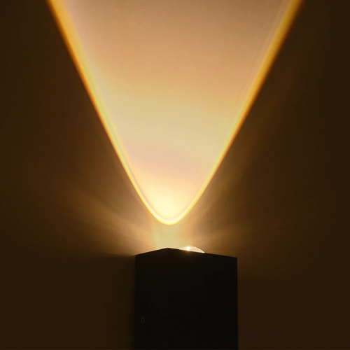 GLOBOSTAR® HIKARI 60685 Μοντέρνο Φωτιστικό Τοίχου - Απλίκα LED 4W 500lm 30° AC 220-240V Αδιάβροχο IP65 Θερμό Λευκό 2700K - CREE XPE Chip & TÜV SÜD Driver - Μαύρο Ματ - Μ6 x Π4 x Υ10.5cm - 5 Χρόνια Εγγύηση