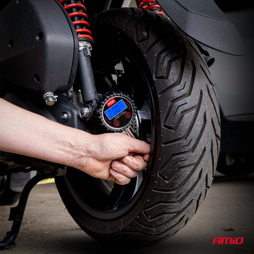 Amio - Ψηφιακό Μανόμετρο Πίεσης Ελαστικών 17 bar με Περιστρεφόμενη Κεφαλή & Βαλβίδα Εκτόνωσης - 1τεμ. (04464/AM)