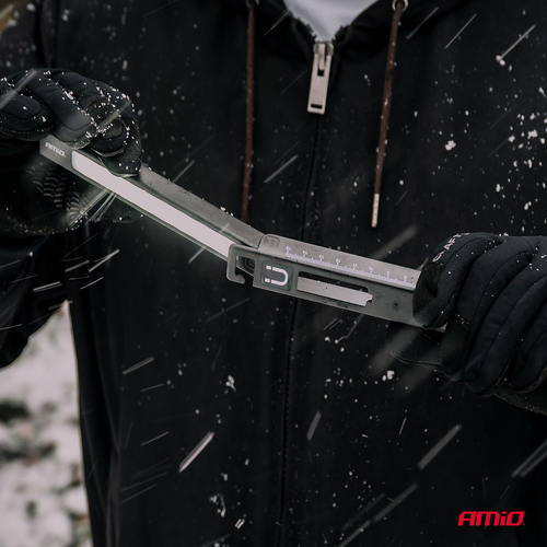 Amio - Φακός Εργασίας Χειρός Ανακλινόμενος τύπου XTE+SMD LED χωρητικότητα μπαταρίας 600mAh μήκος 15cm διάσταση 17x24x187mm - 1 τεμ. (04669/AM)